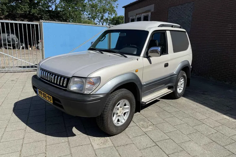 Toyota Land Cruiser (1998)