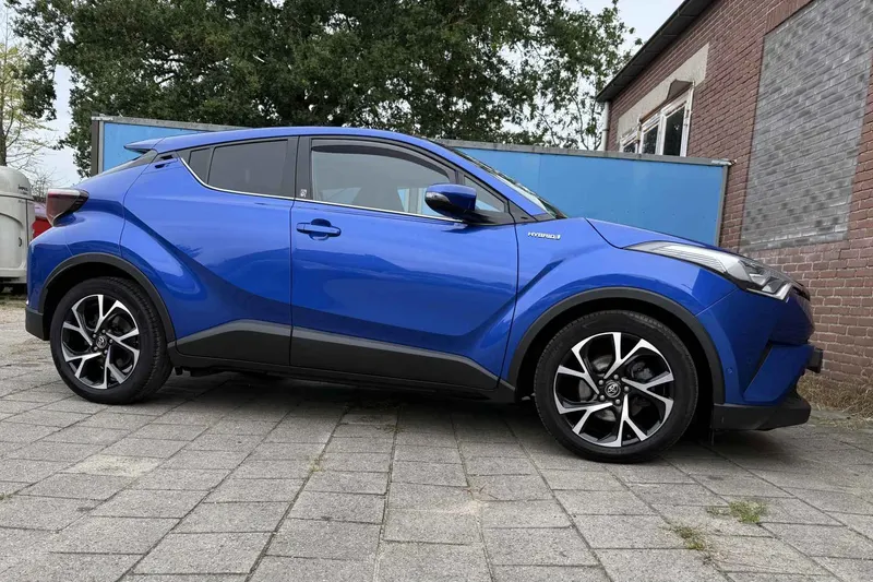 Toyota C-HR (2019)