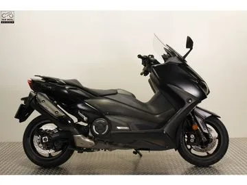 Yamaha T MAX (2020) — foto 1