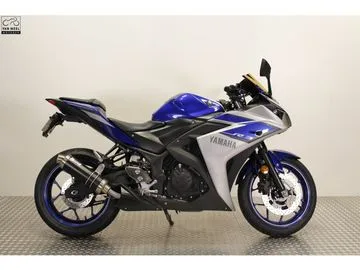 Yamaha R 3 (2016) — foto 1