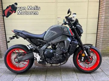 Yamaha MT-09 (2021) — foto 1
