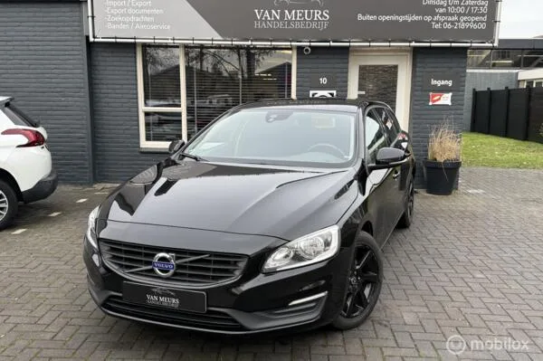 Volvo V60 (2015) — foto 1