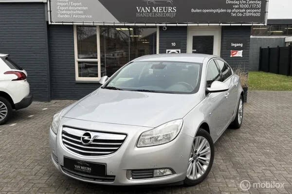 Opel Insignia (2013) — foto 1