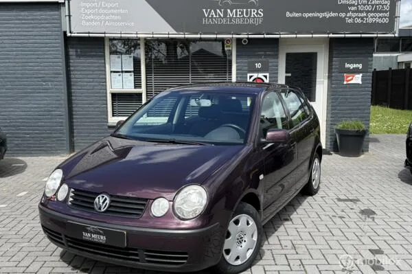 Volkswagen Polo (2002) — foto 1