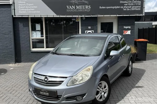 Opel Corsa (2008) — foto 1