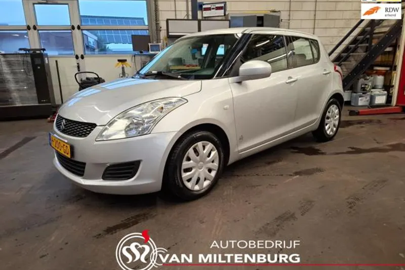 Suzuki Swift (2011)