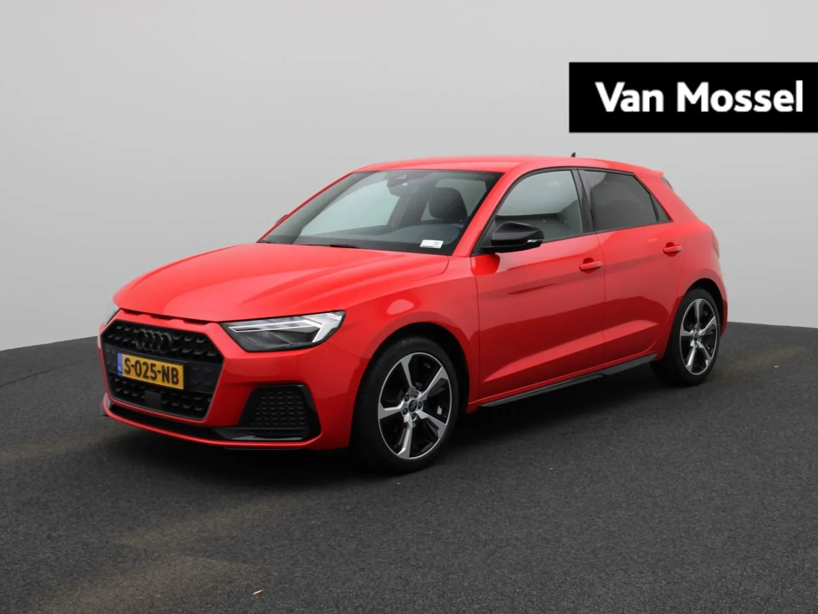 Audi A1 (2023) — foto 1