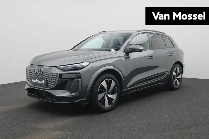 Audi Q6 e-tron (2024)