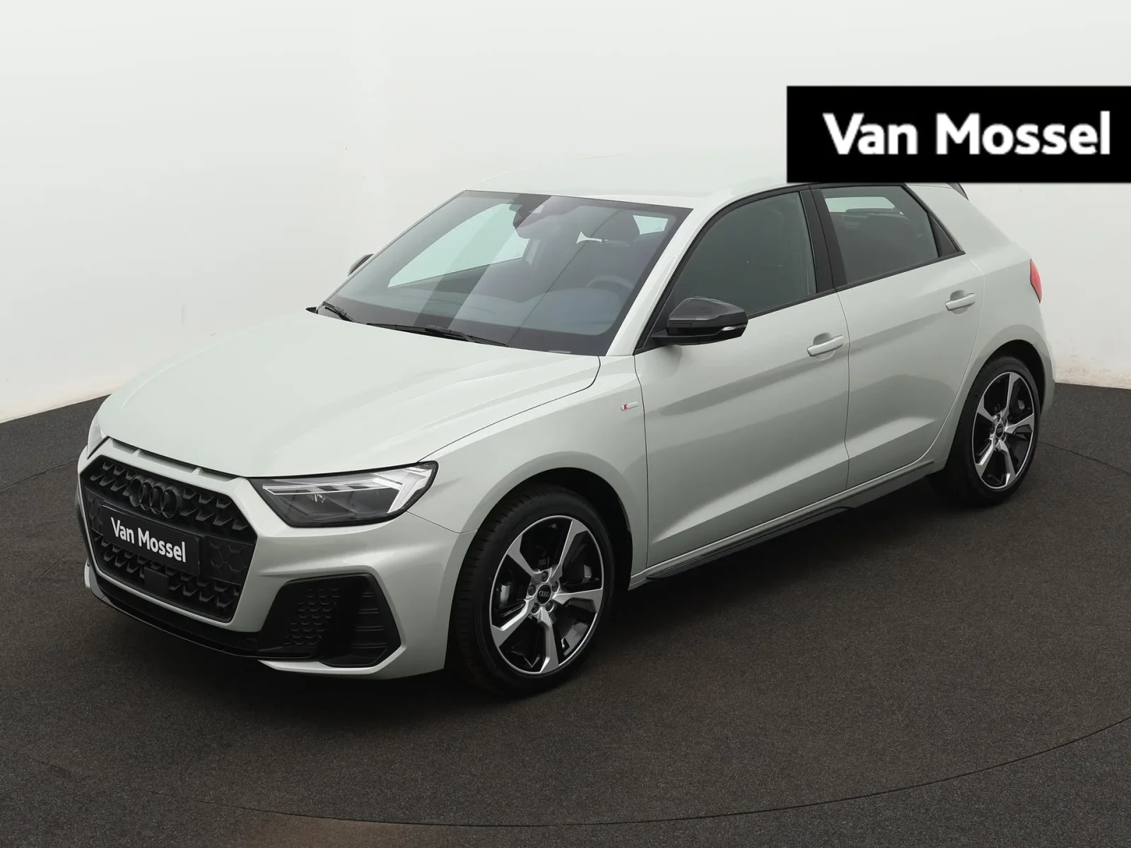 Audi A1 (2024) — foto 1