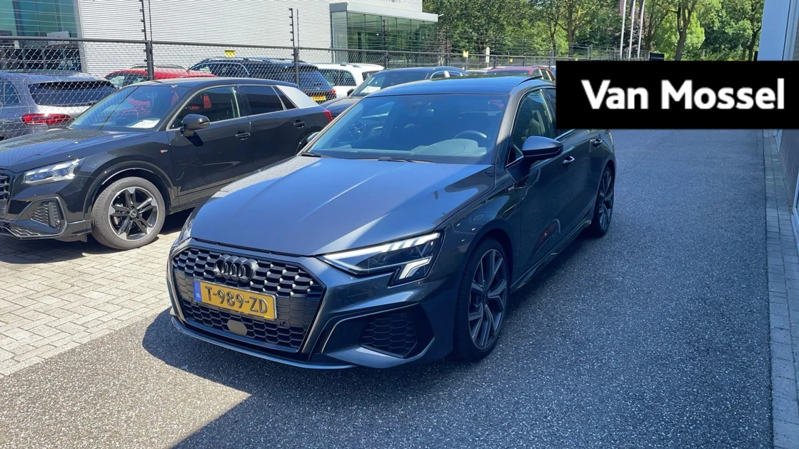 Audi A3 (2023) — foto 1