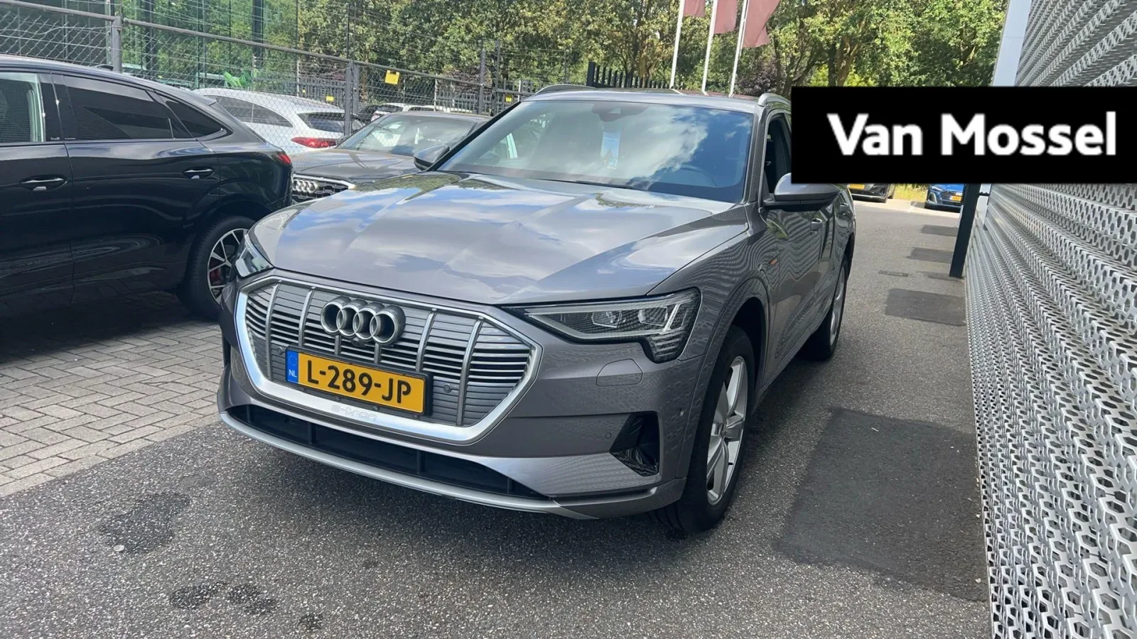 Audi e-tron (2020) — foto 1