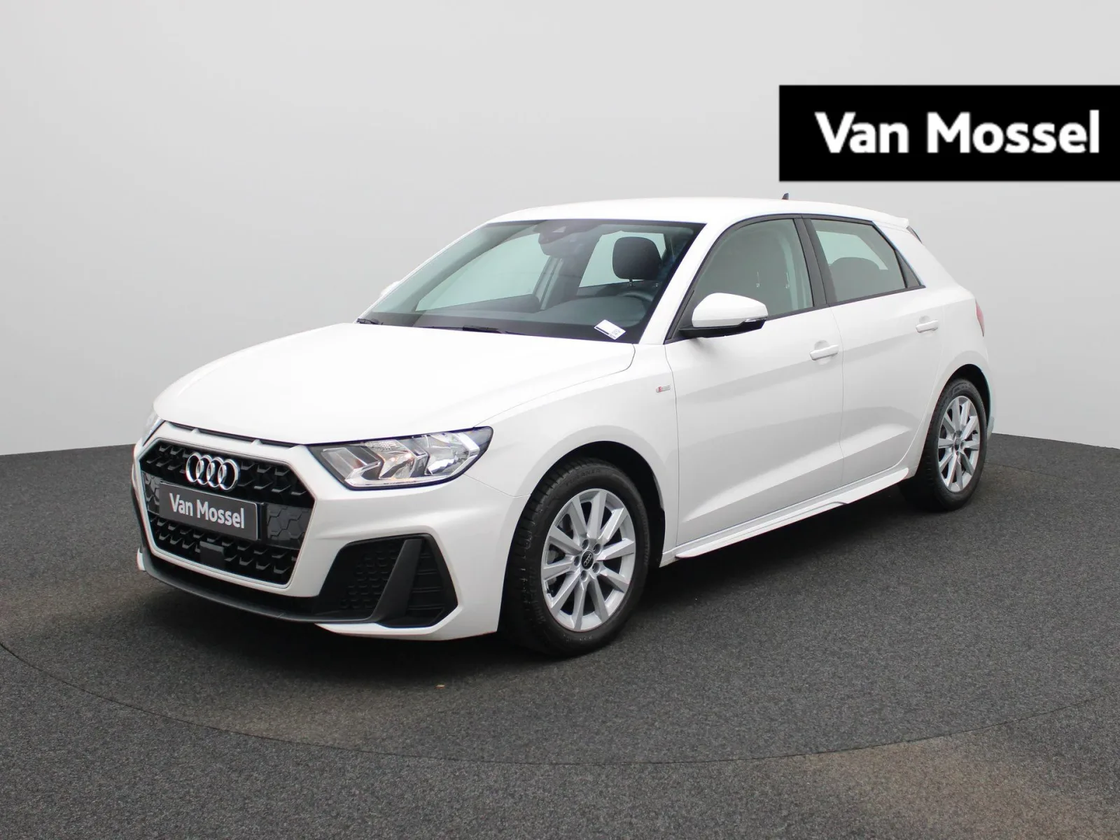 Audi A1 (2023) — foto 1