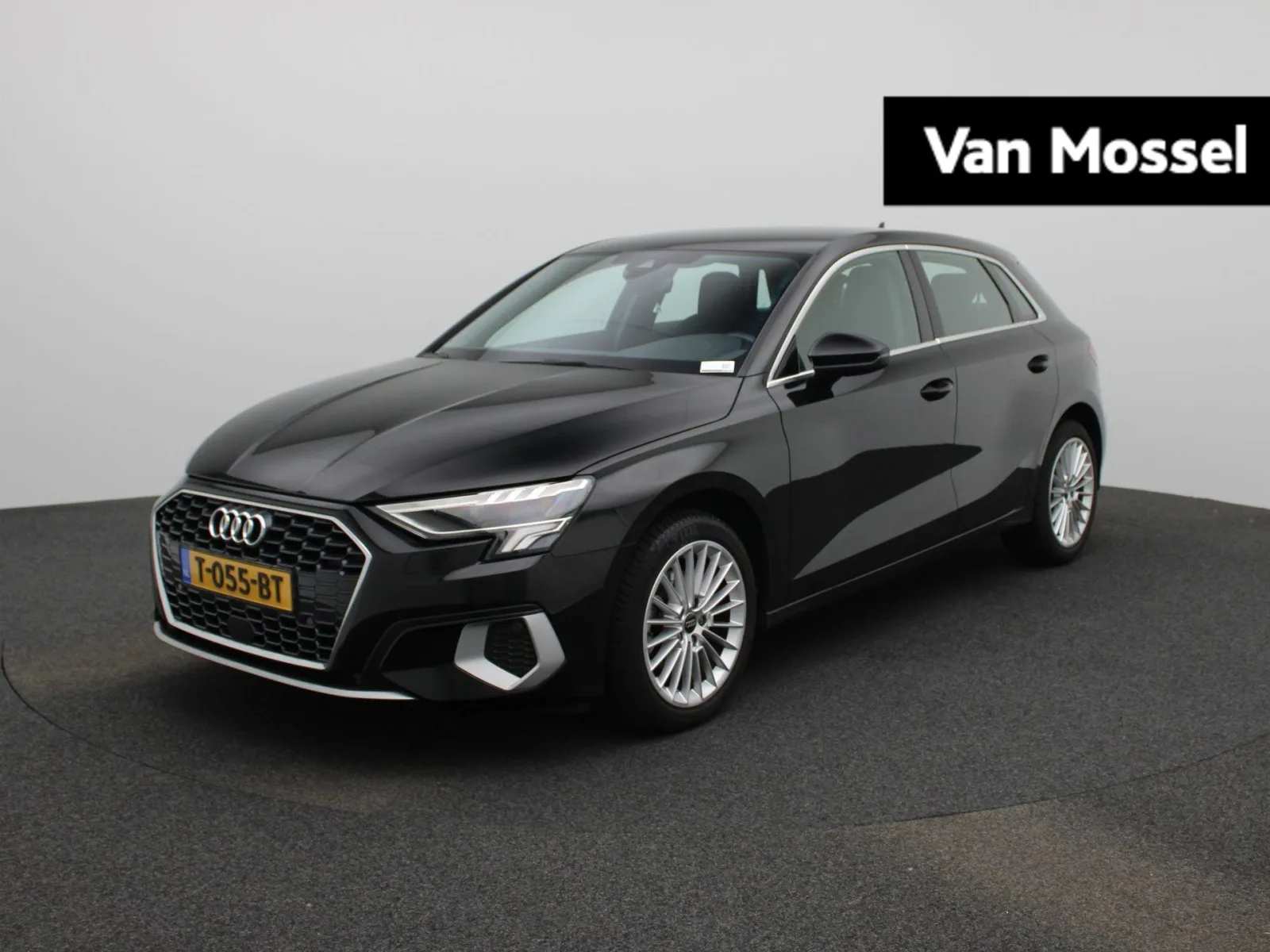 Audi A3 (2023) — foto 1