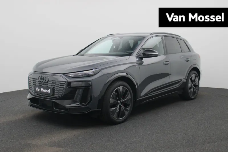 Audi Q6 e-tron (2025)