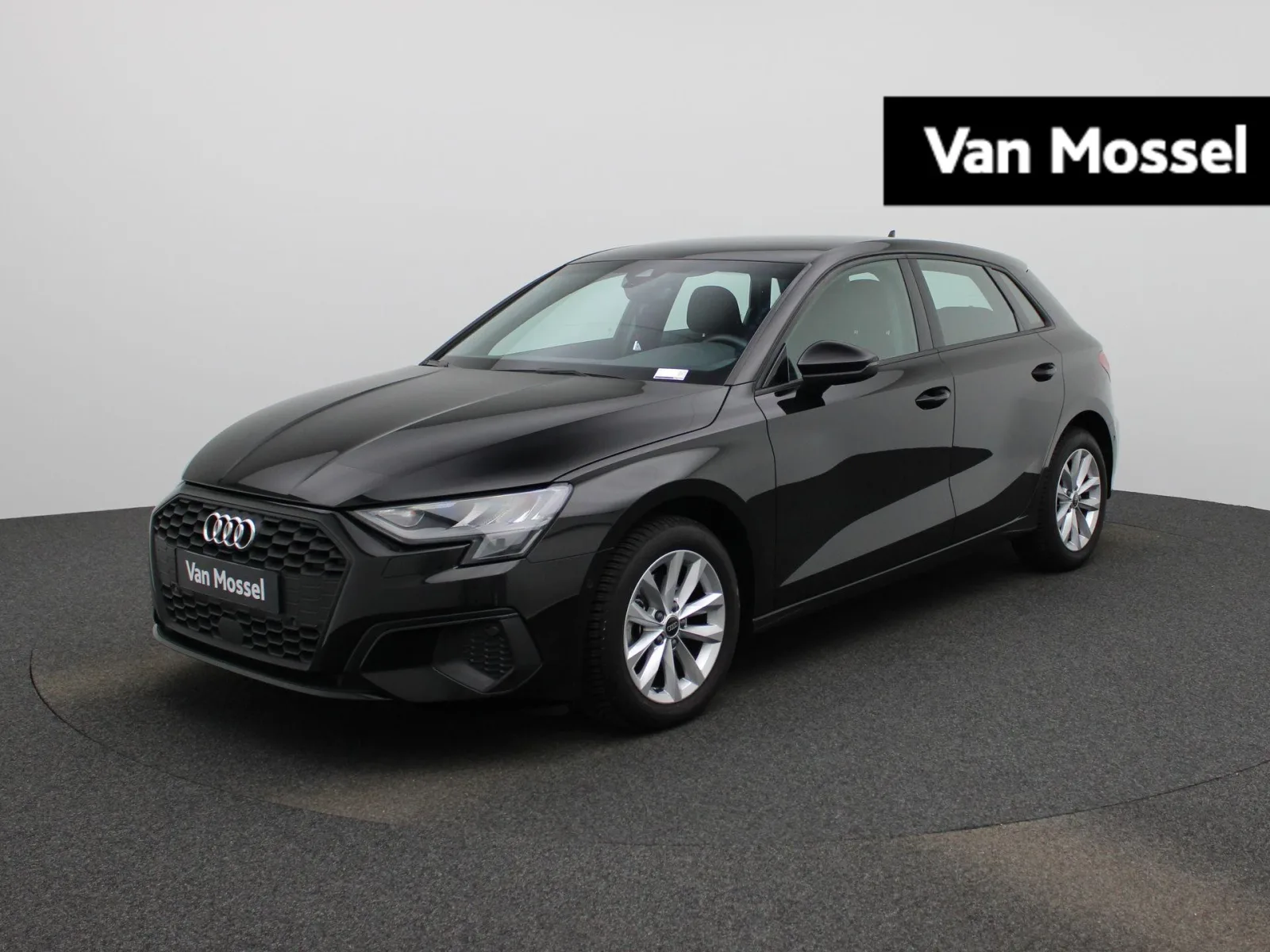 Audi A3 (2024) — foto 1