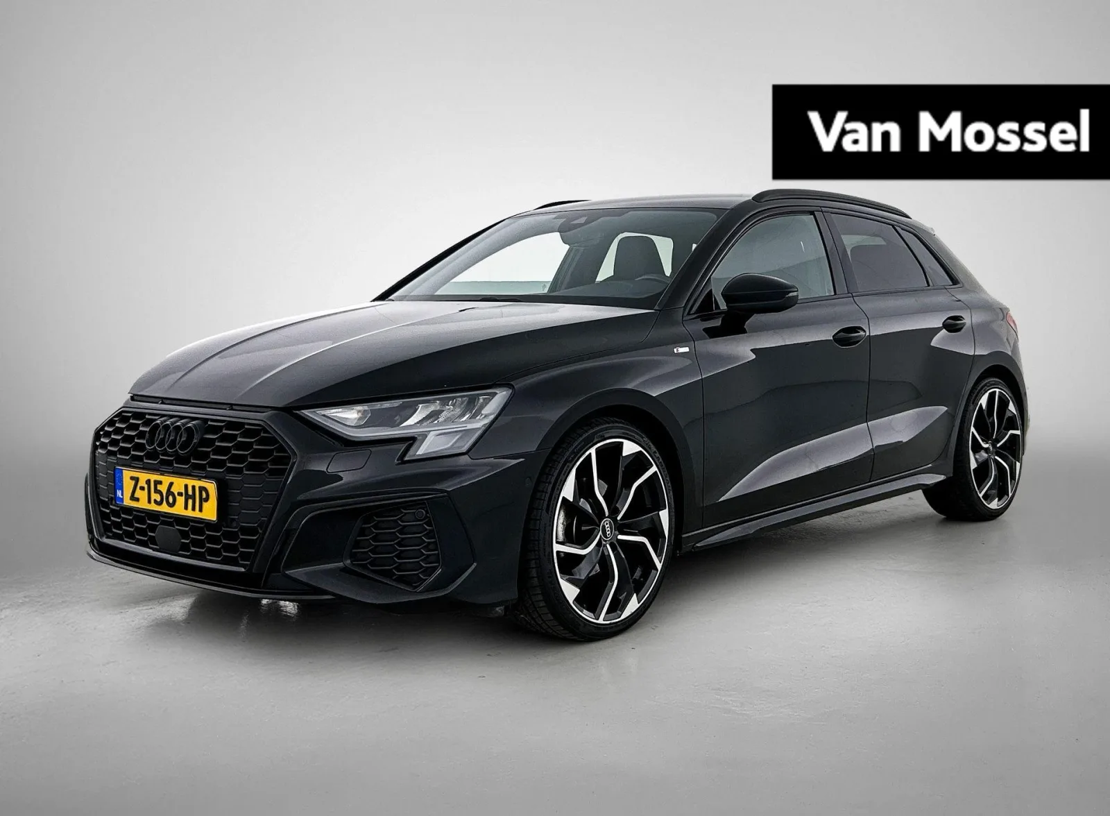 Audi A3 (2023) — foto 1