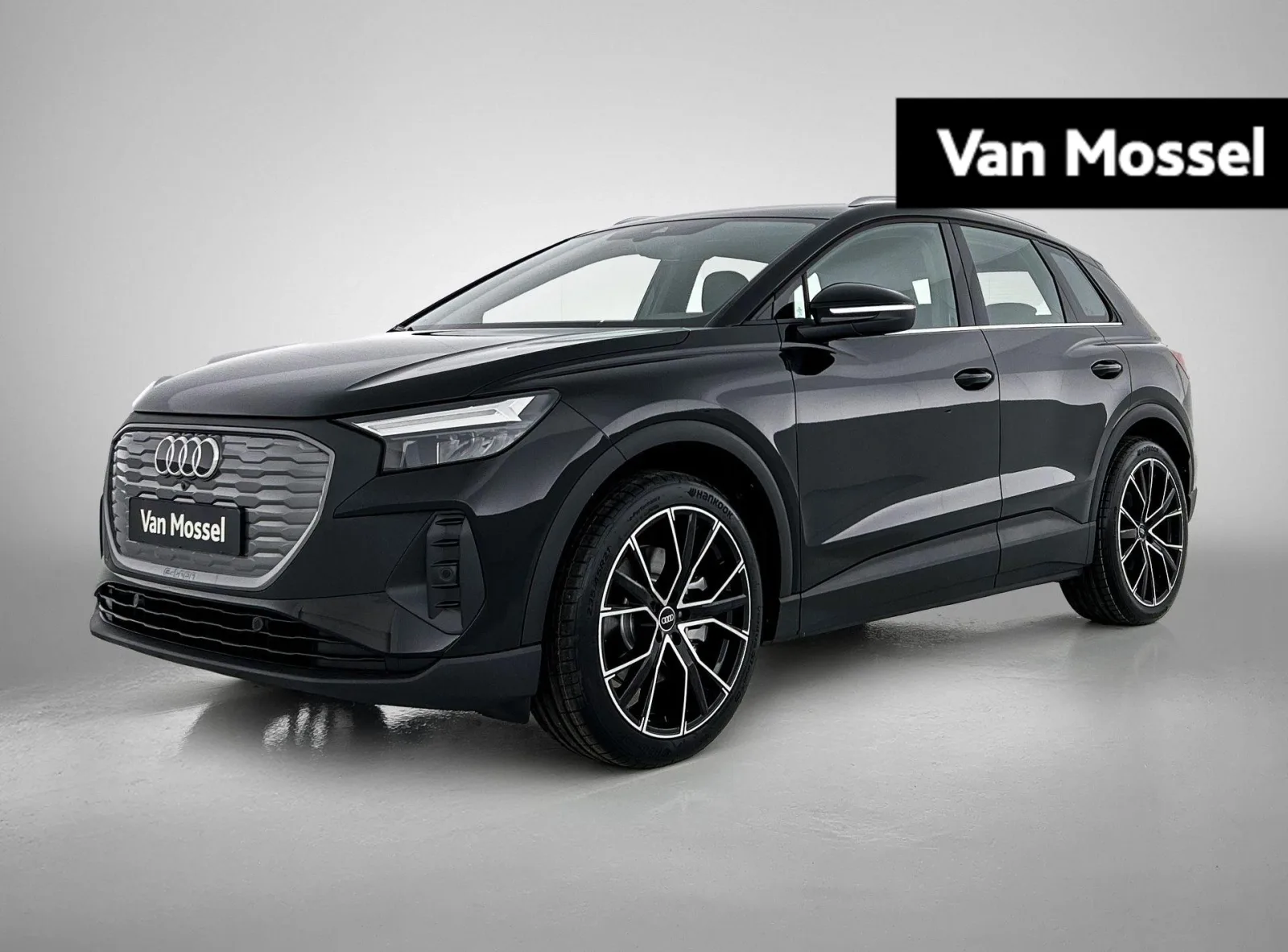 Audi Q4 e-tron (2024) — foto 1