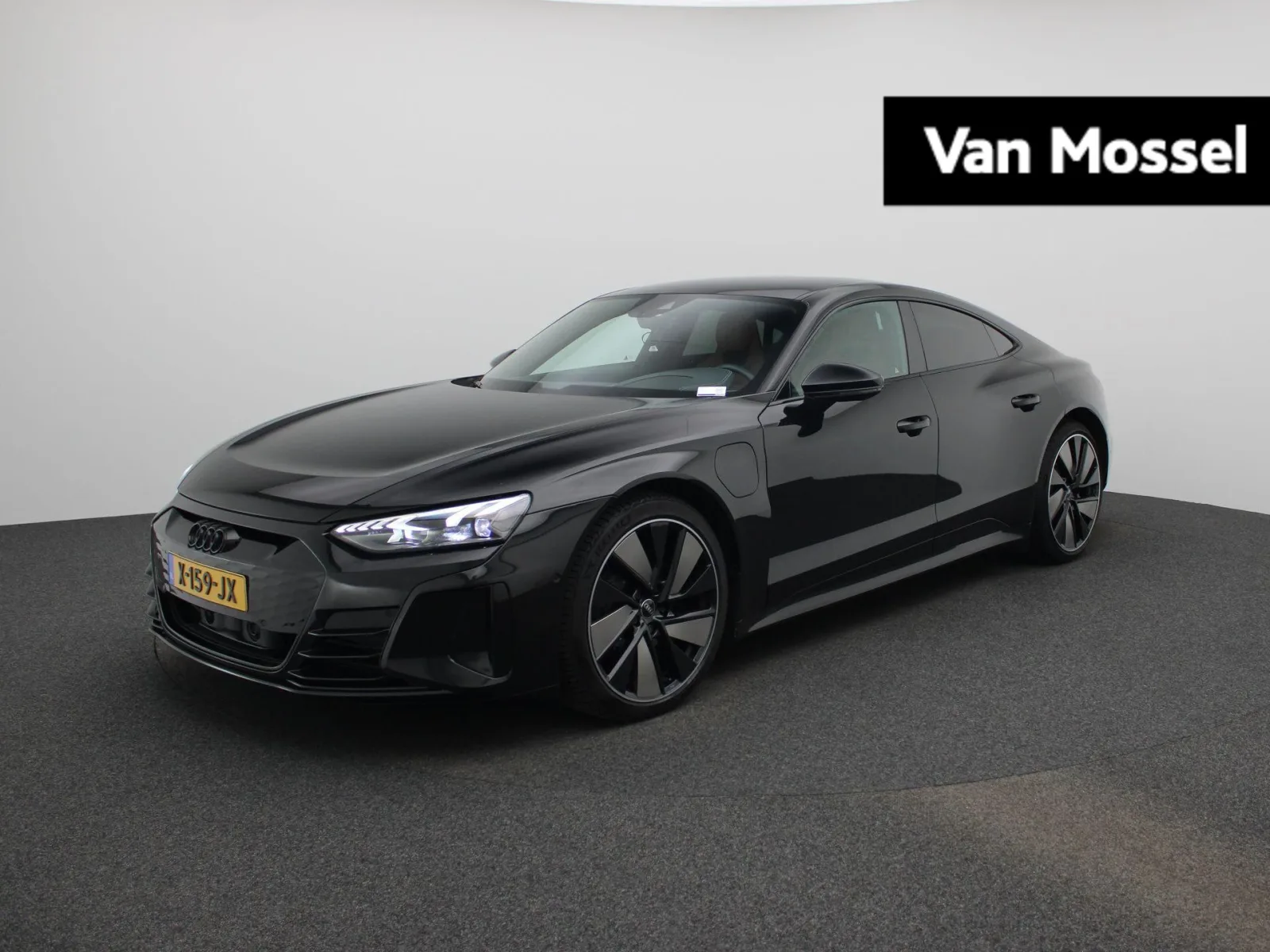 Audi e-tron GT (2023) — foto 1