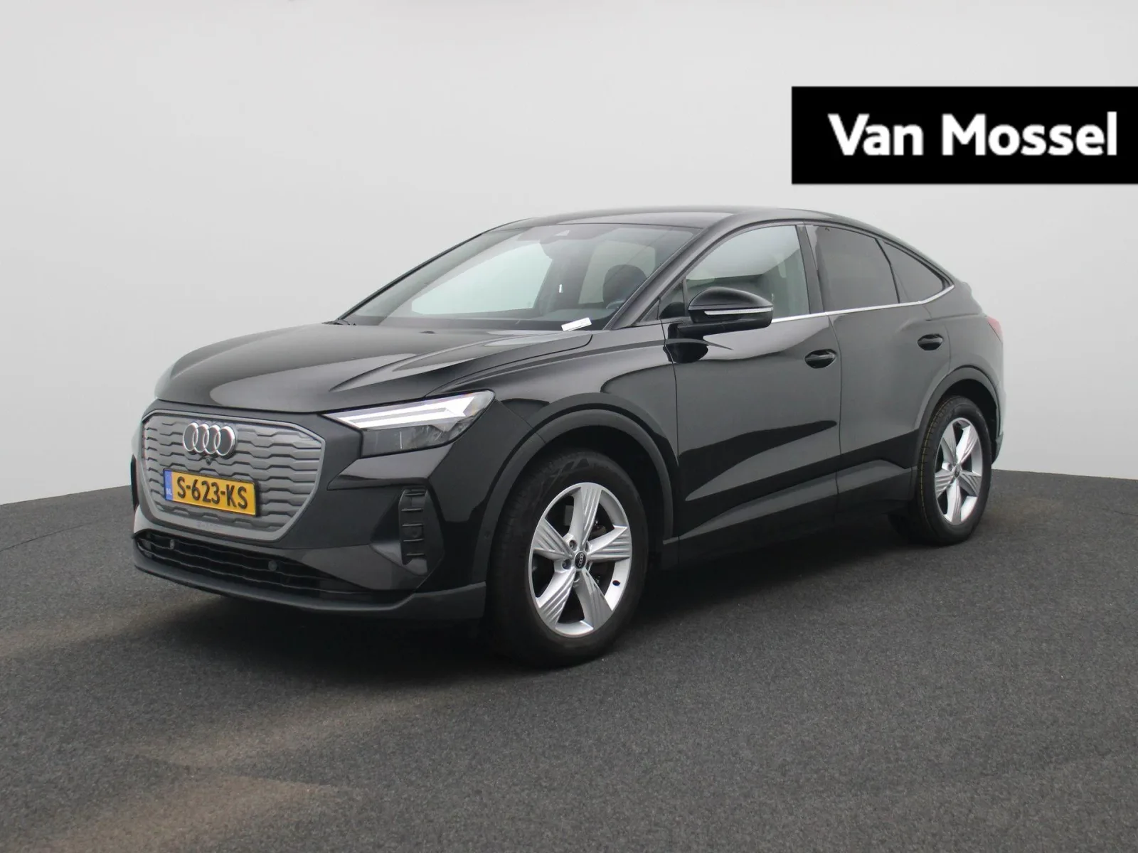 Audi Q4 (2023) — foto 1