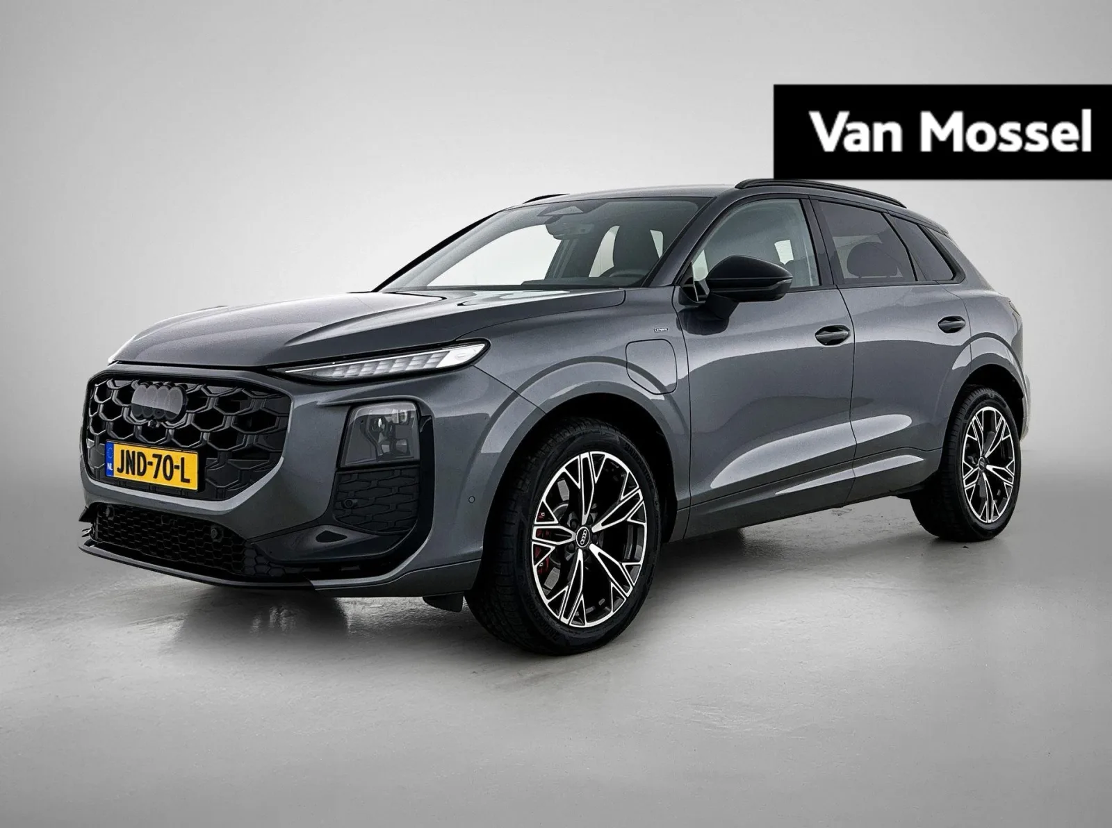 Audi Q3 (2025) — foto 1