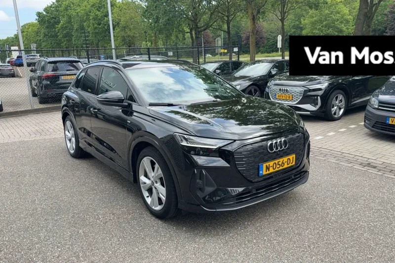 Audi Q4 e-tron (2021)