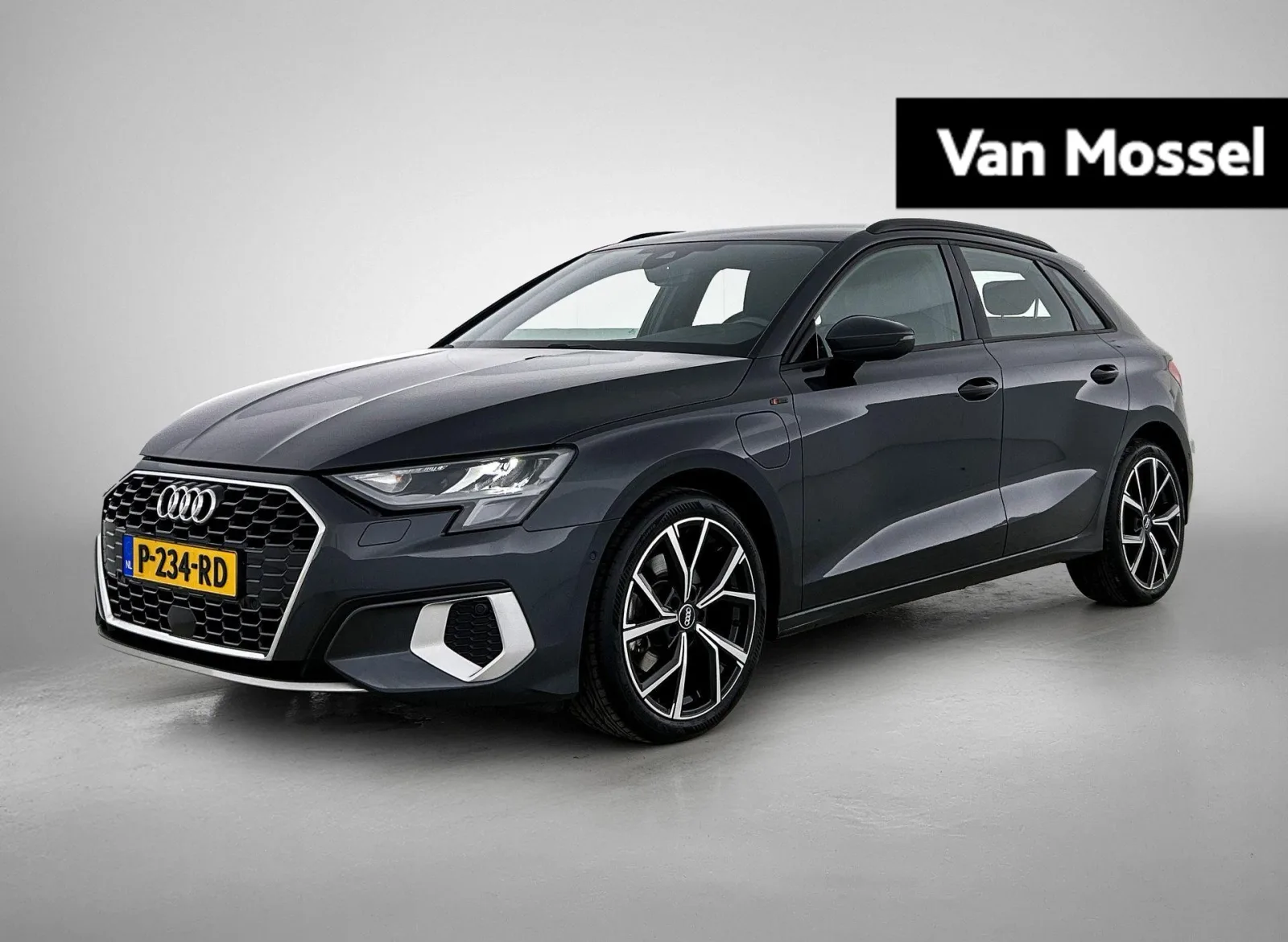 Audi A3 (2021) — foto 1