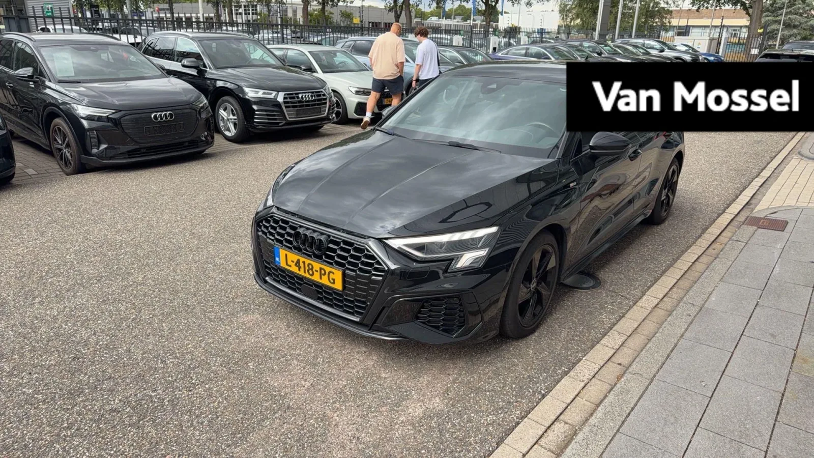 Audi A3 (2021) — foto 1