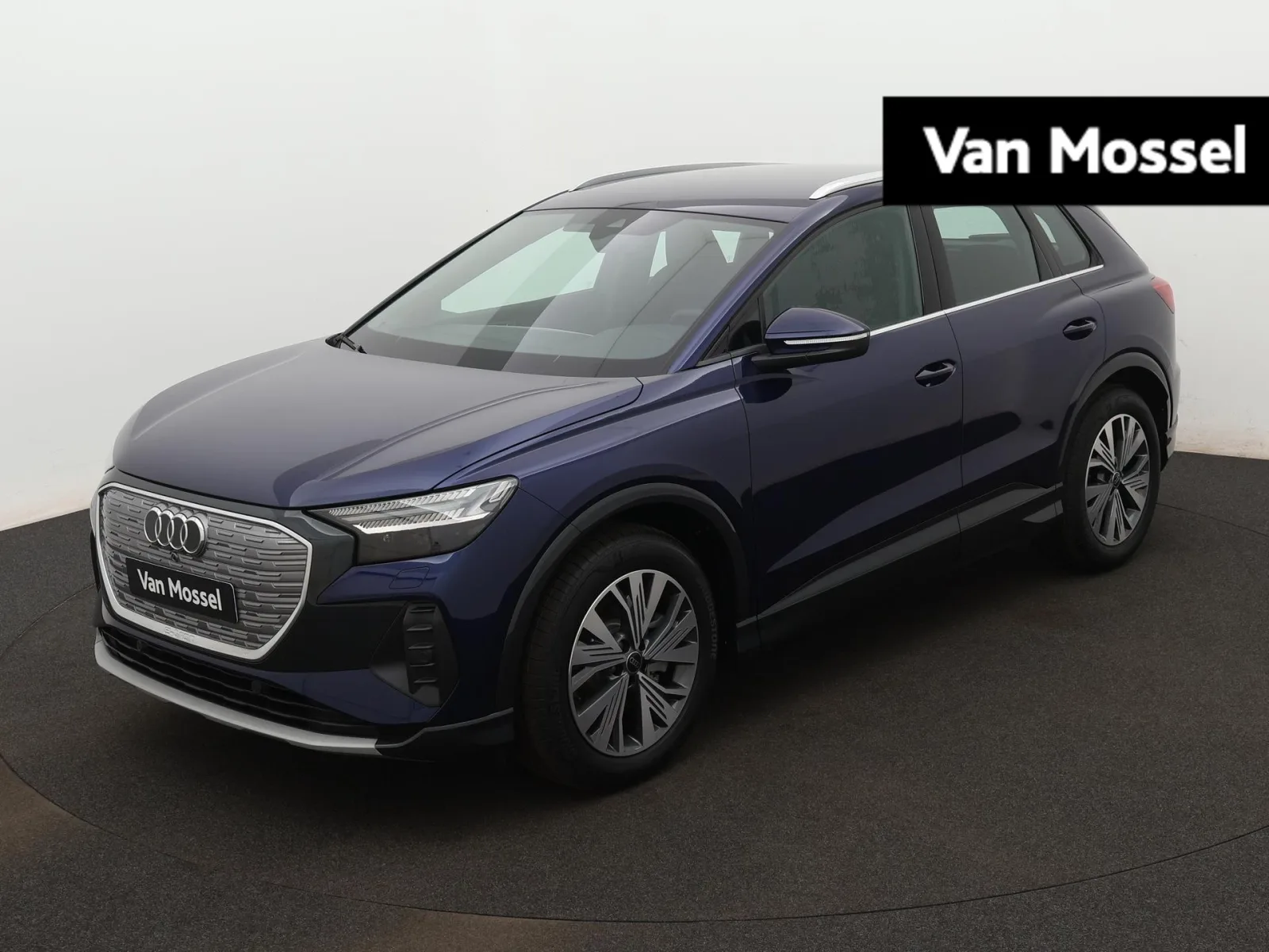 Audi Q4 e-tron (2025) — foto 1