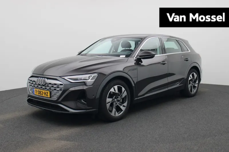 Audi Q8 e-tron (2023)