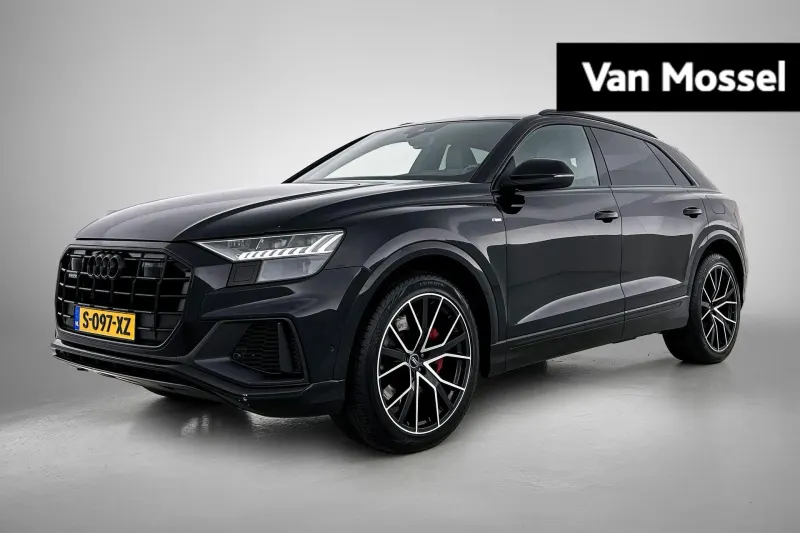 Audi Q8 (2021)