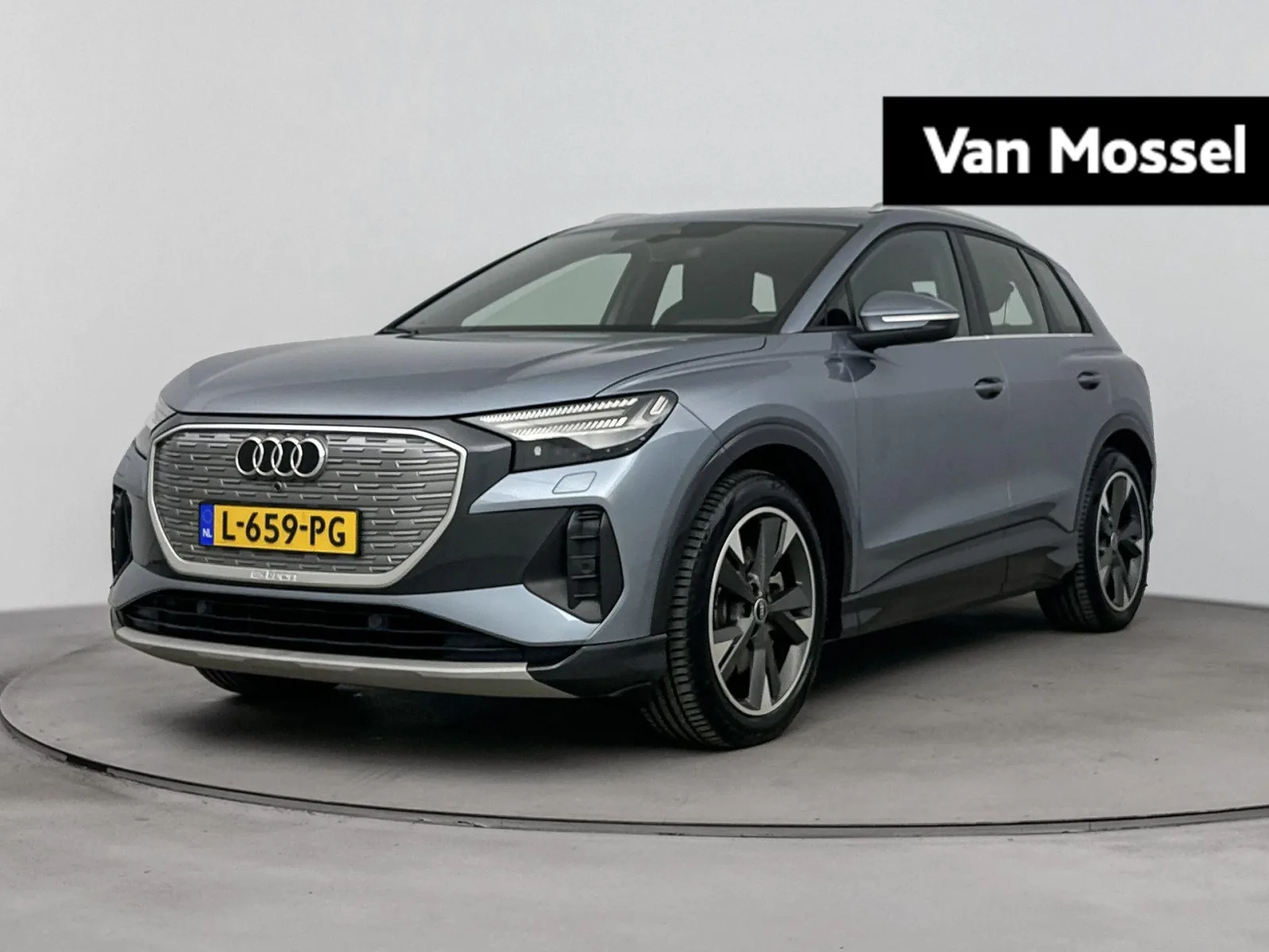Audi Q4 e-tron (2021) — foto 1