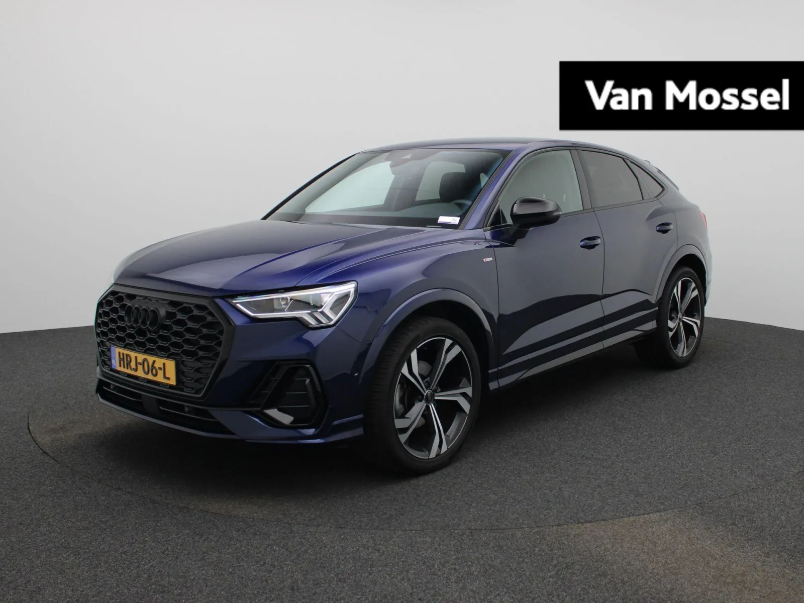 Audi Q3 (2025) — foto 1