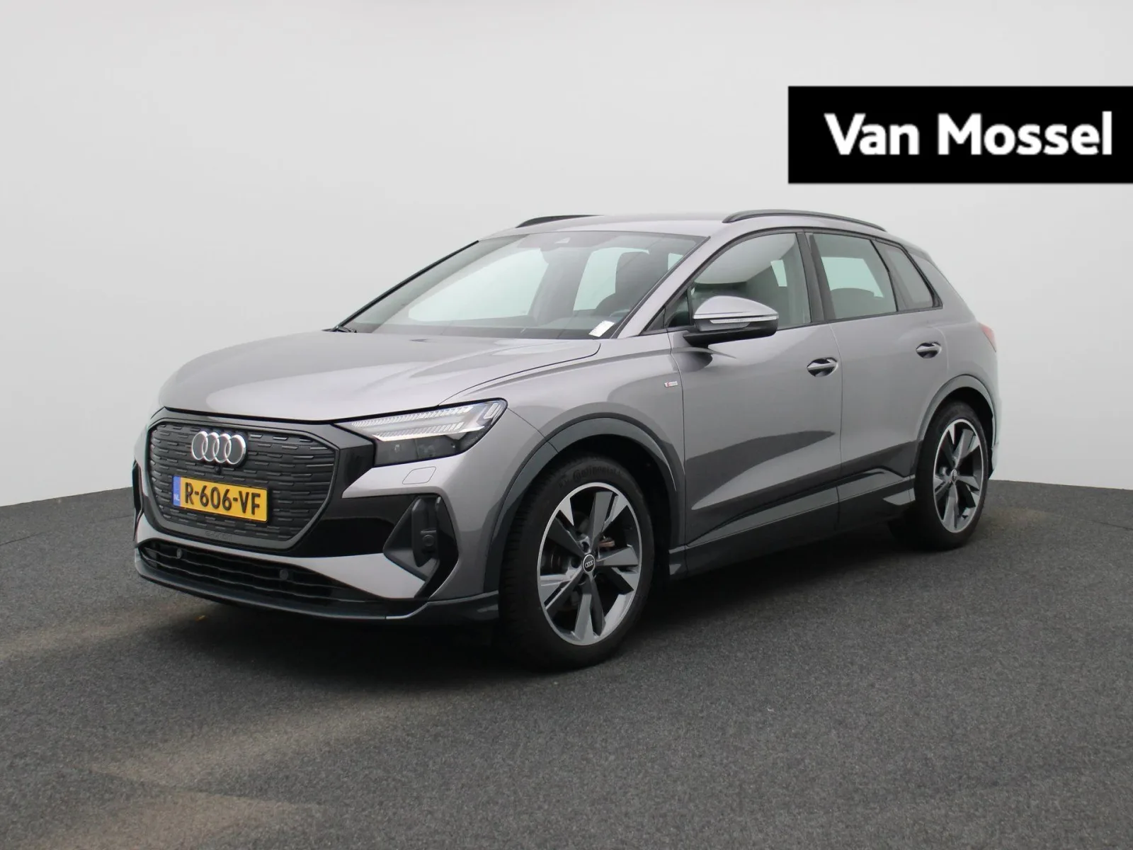Audi Q4 e-tron (2021) — foto 1