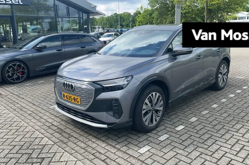 Audi Q4 e-tron (2022)