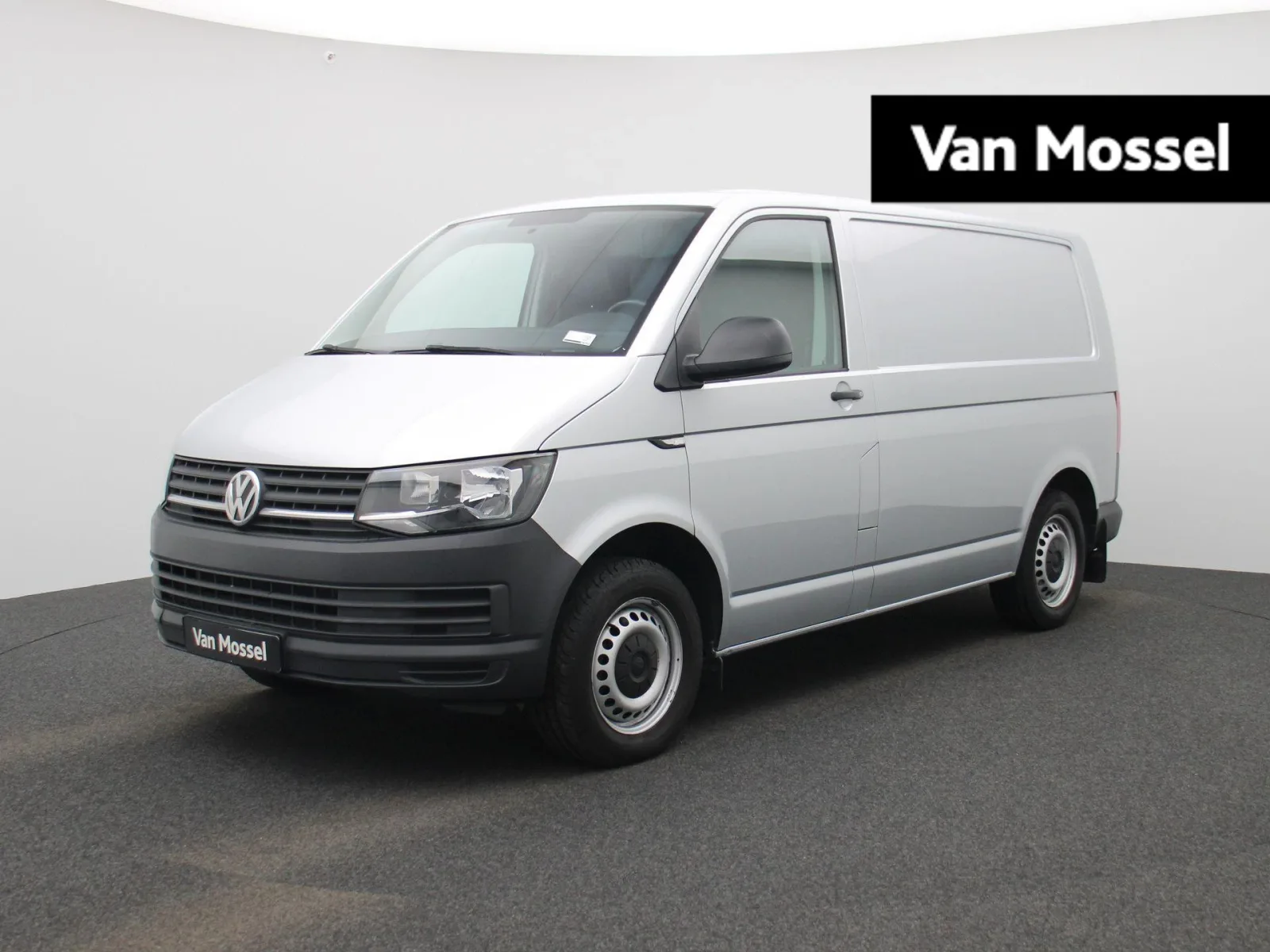 Volkswagen Transporter (2019) — foto 1