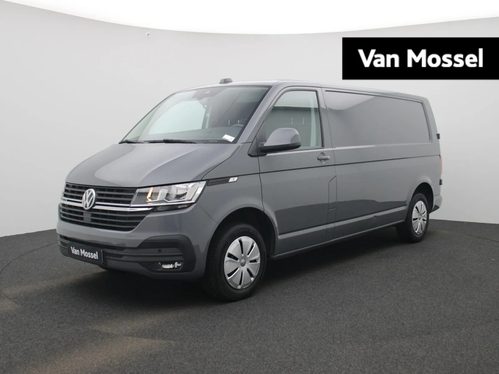Volkswagen Transporter (2023) — foto 1
