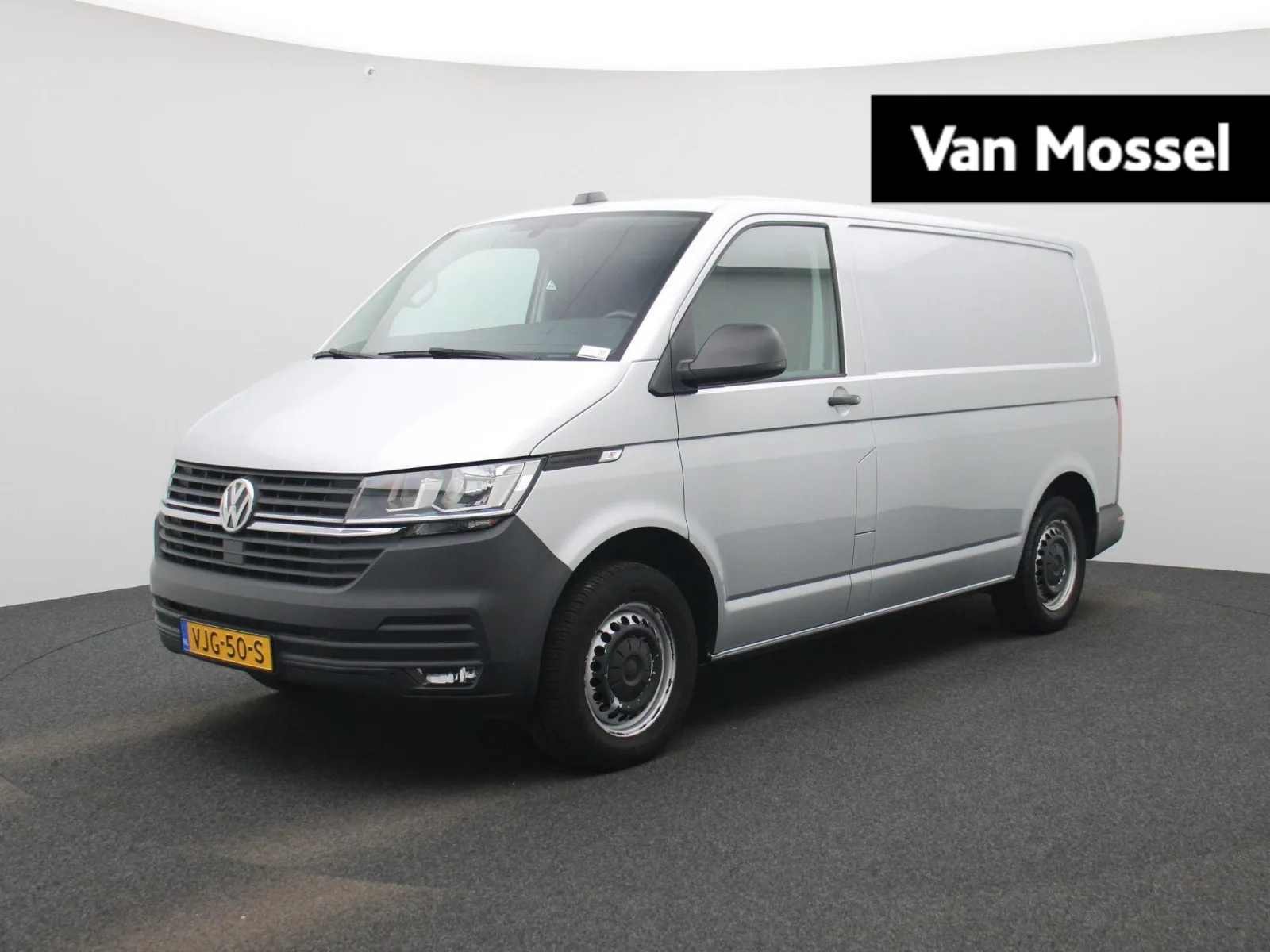 Volkswagen Transporter (2021) — foto 1