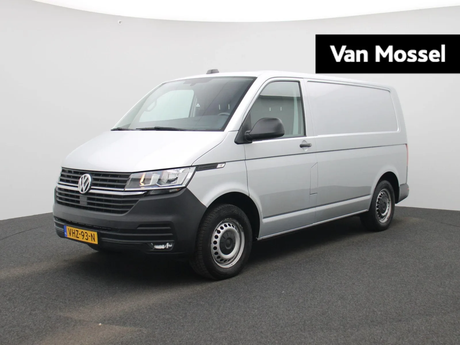Volkswagen Transporter (2021) — foto 1