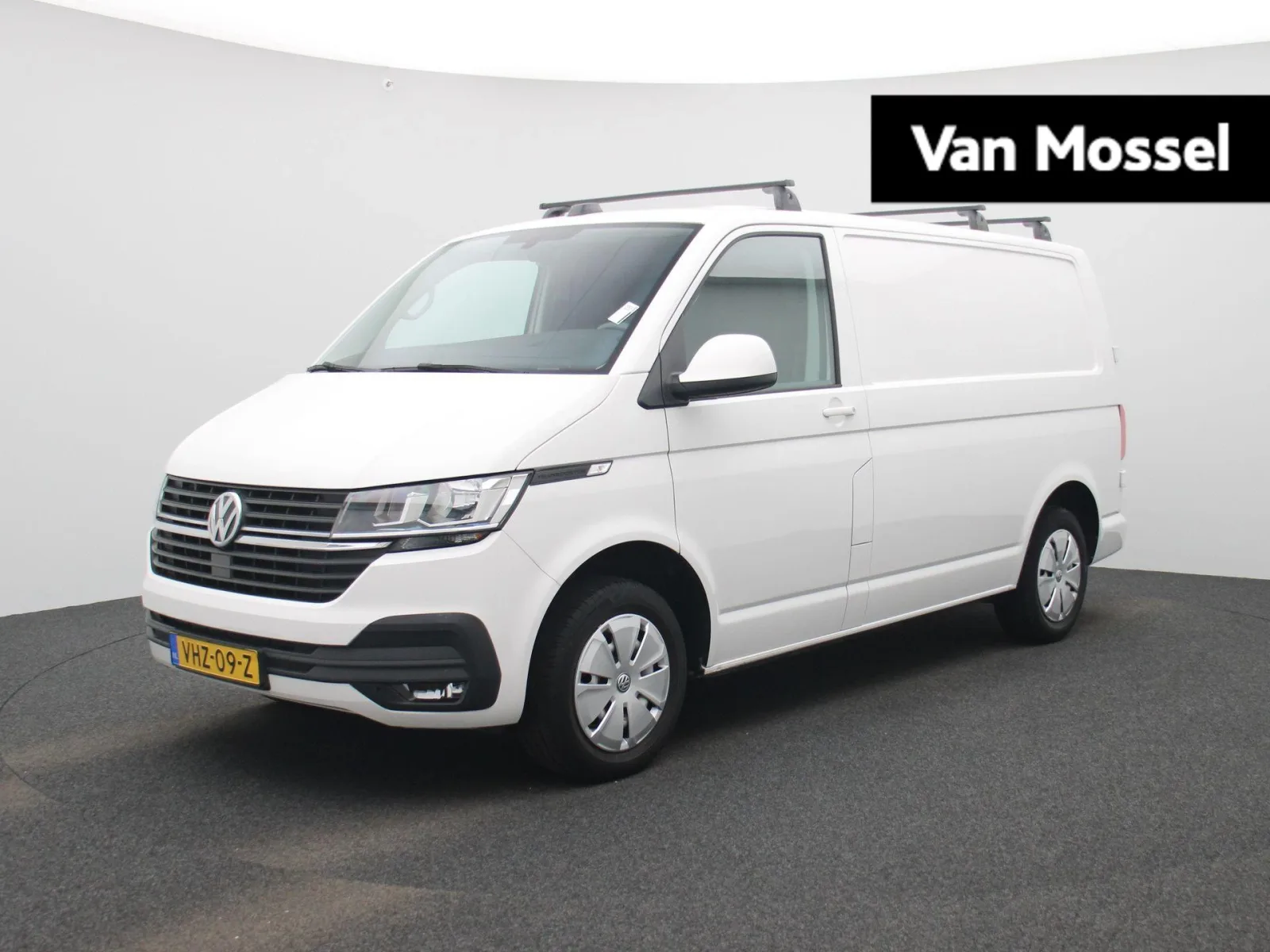 Volkswagen Transporter (2021) — foto 1