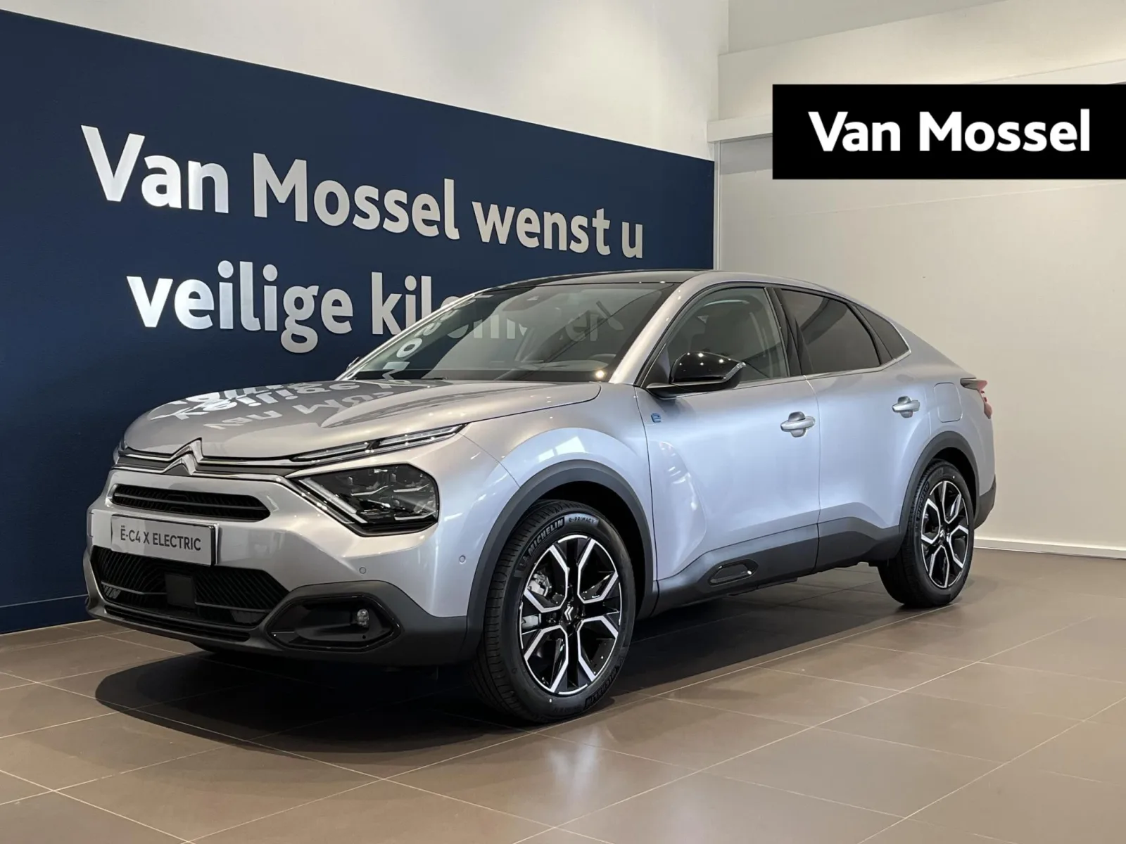 Citroën ë-C4 (2023) — foto 1
