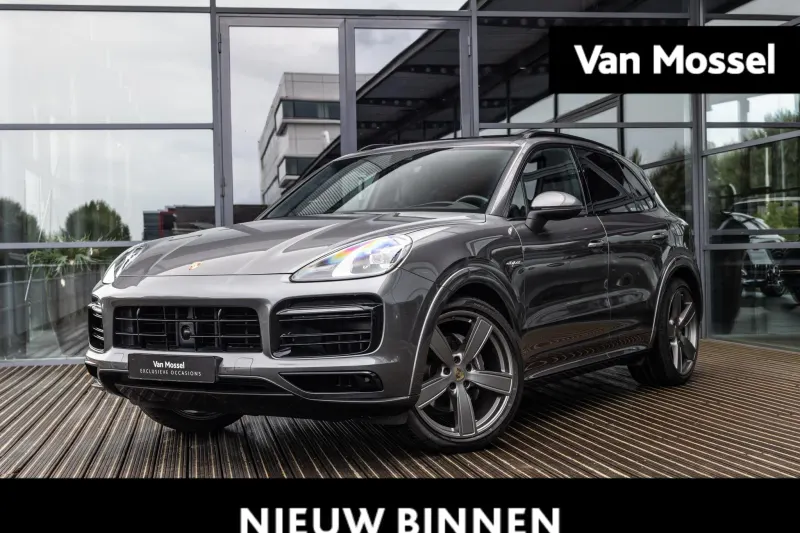 Porsche Cayenne (2022)