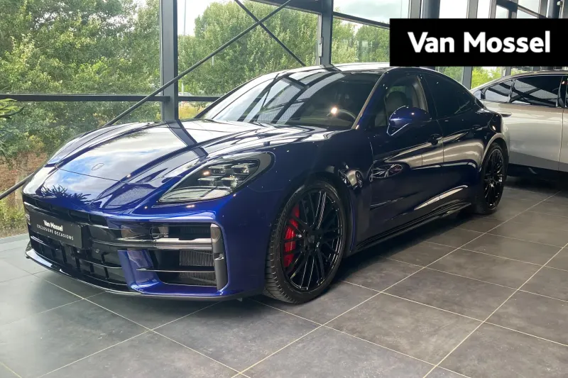 Porsche Panamera (2024)