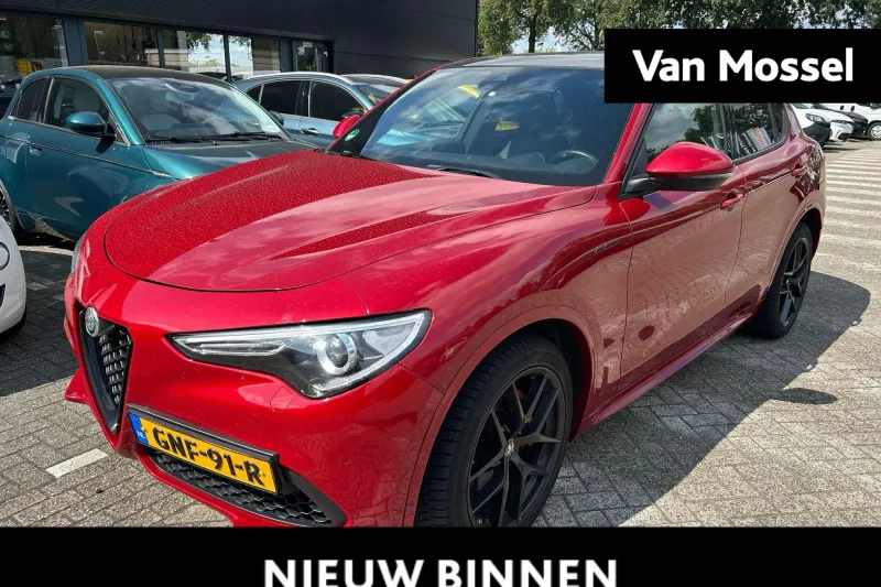 Alfa Romeo Stelvio (2021)