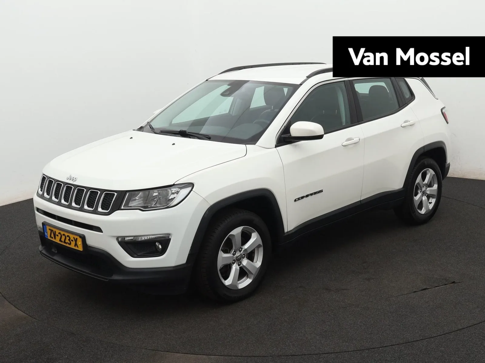 Jeep Compass (2019) — foto 1