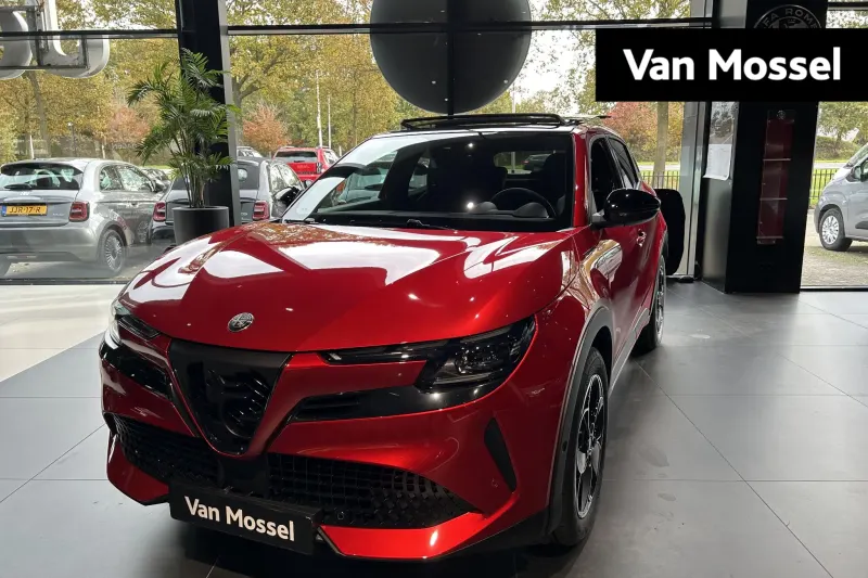 Alfa Romeo Junior (2025)