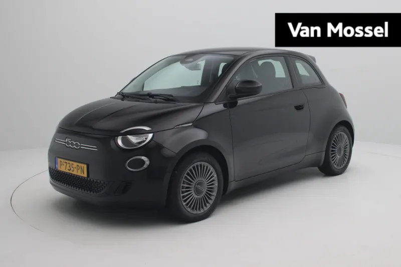 Fiat 500 (2022)