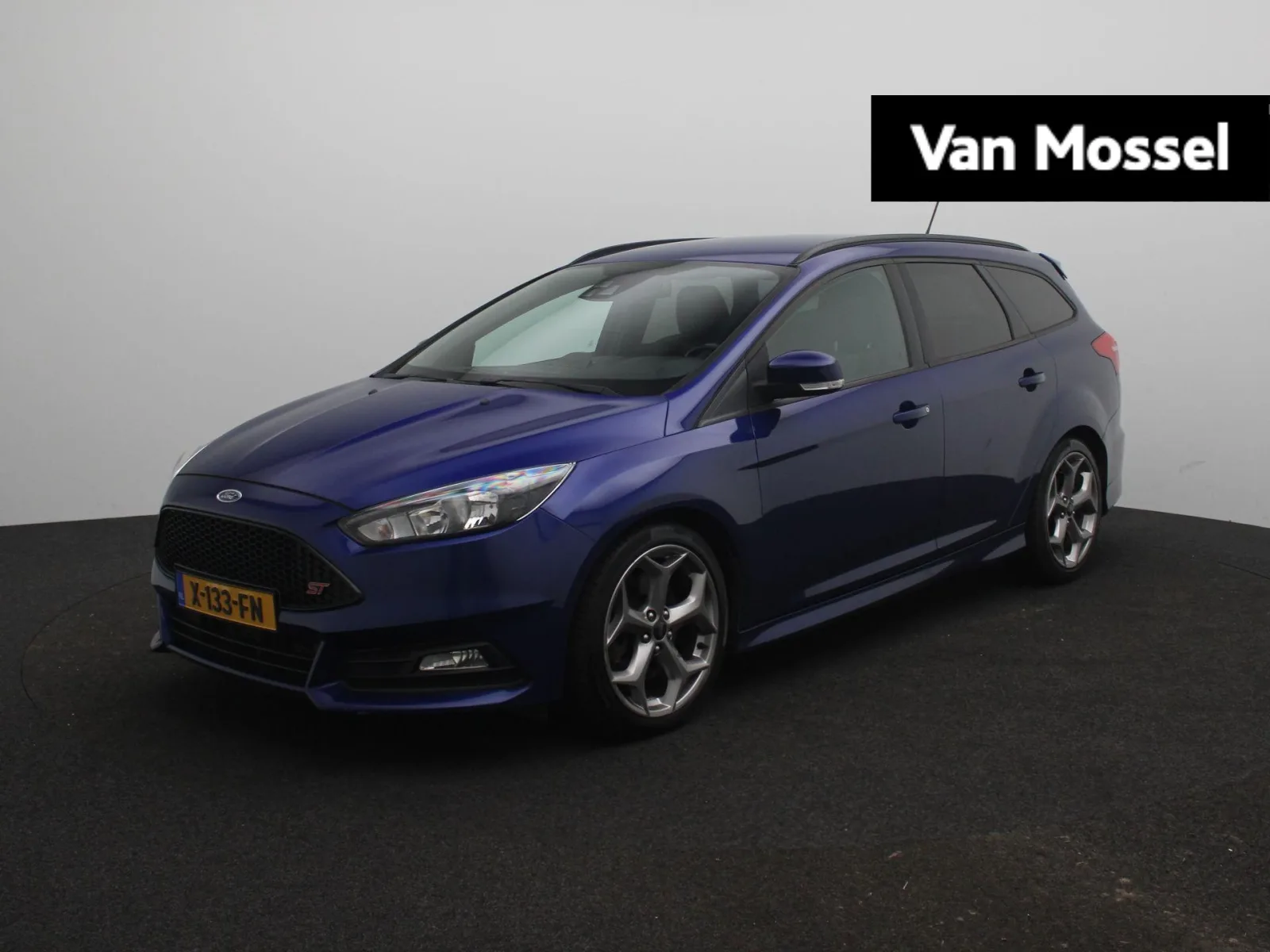 Ford Focus (2018) — foto 1
