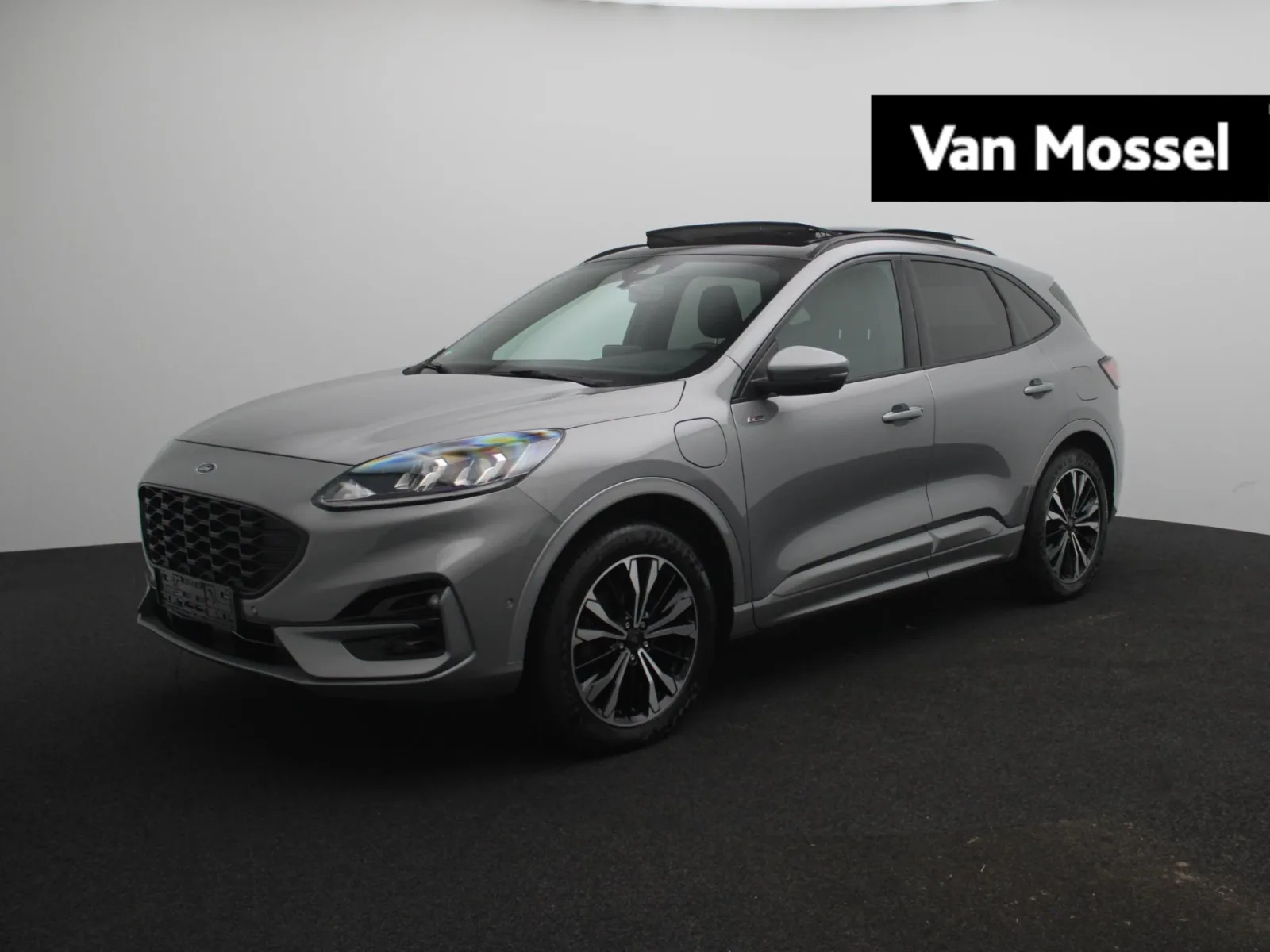 Ford Kuga (2022) — foto 1