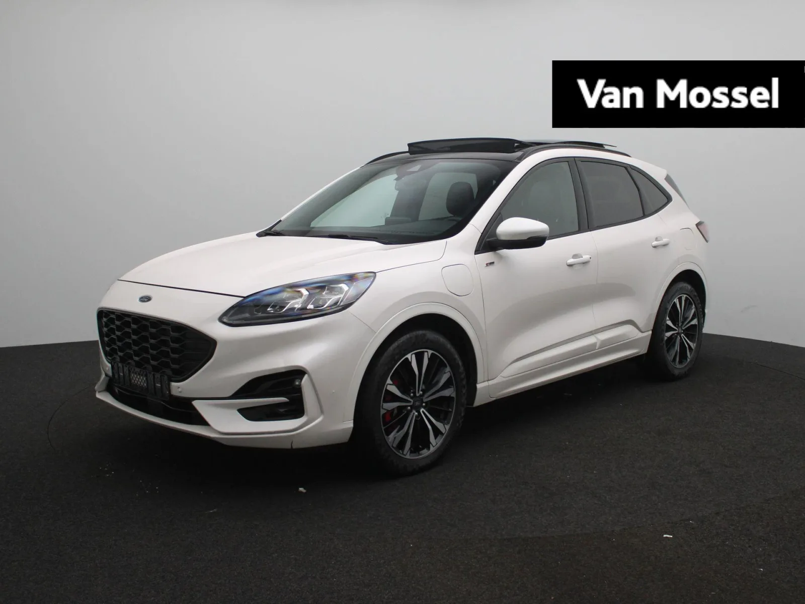 Ford Kuga (2020) — foto 1