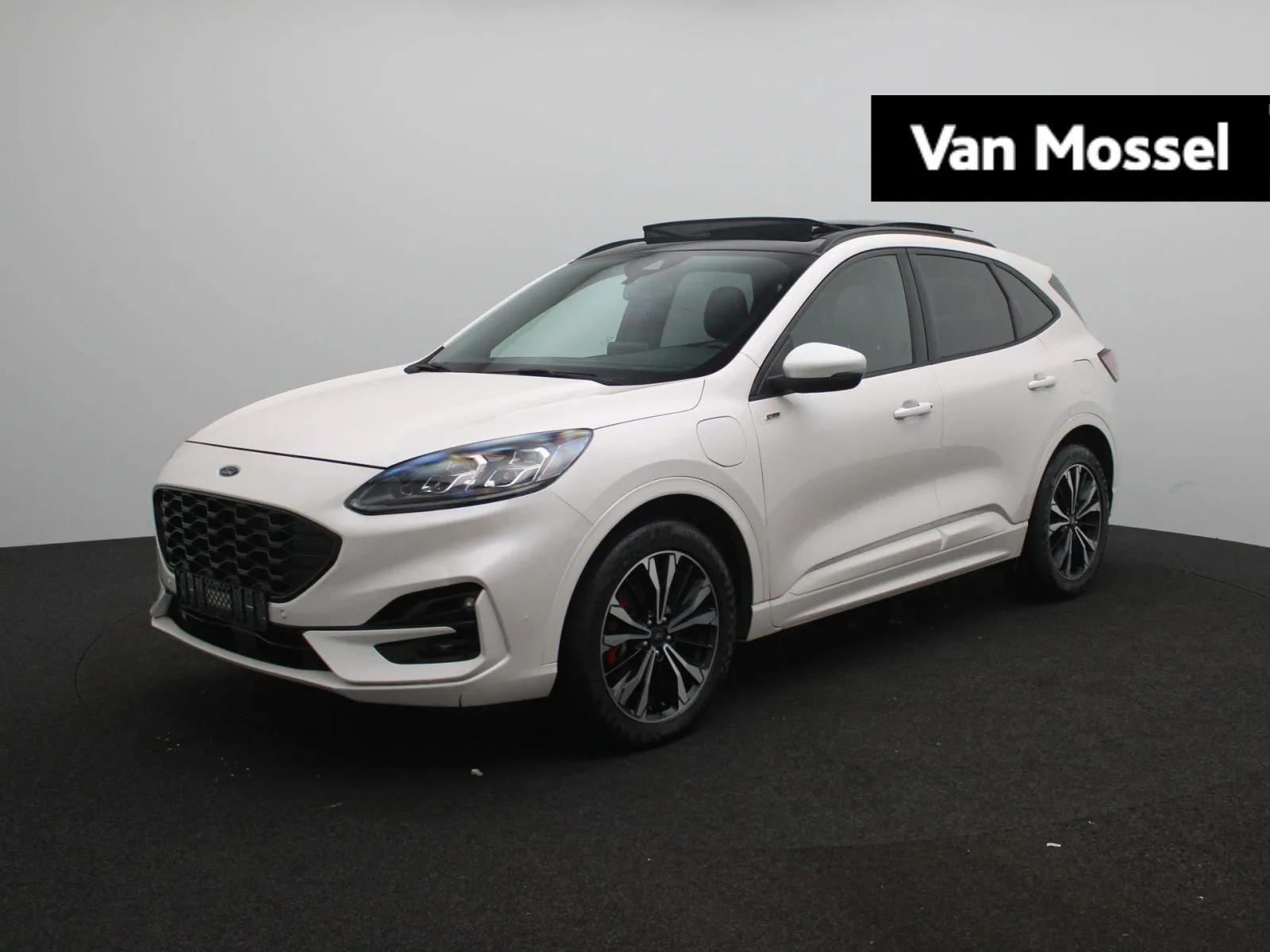 Ford Kuga (2020) — foto 1